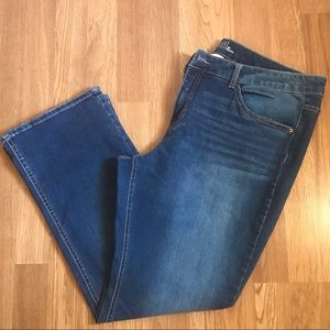 Time and true women’s bootcut jeans size 22
